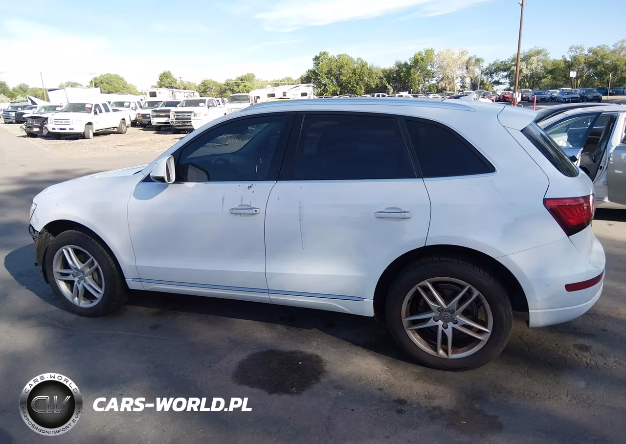 2016 Audi Q5 2.0T Premium VIN:WA1C2AFP7GA114481 - 14