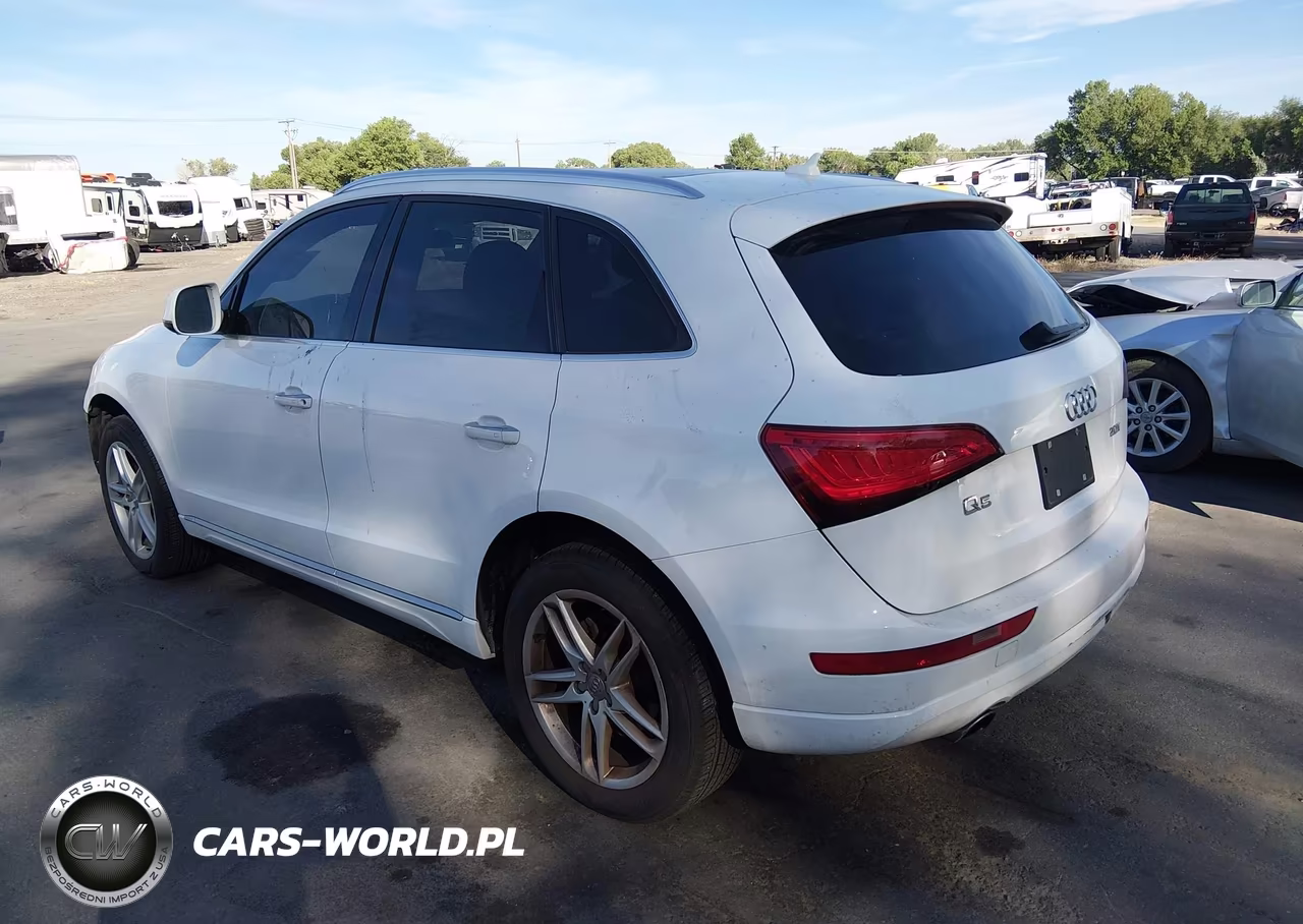 2016 Audi Q5 2.0T Premium VIN:WA1C2AFP7GA114481 - 3