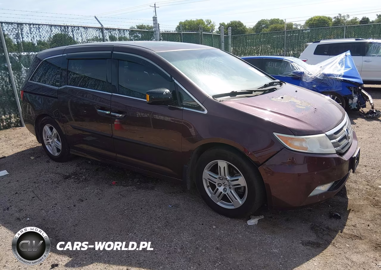 2011 Honda Odyssey Touring-Touring Elite