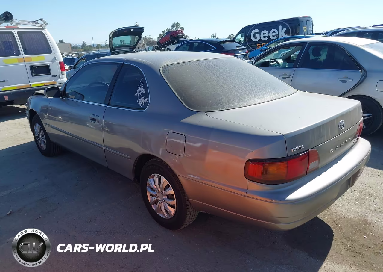 1996 Toyota Camry Dx-Le VIN:4T1CG12K8TU652256 - 3