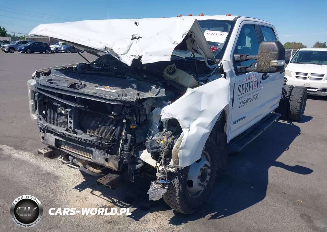 2017 Ford F-350 Chassis Lariat-Xl-Xlt VIN:1FD8W3HT2HED46689 - 2