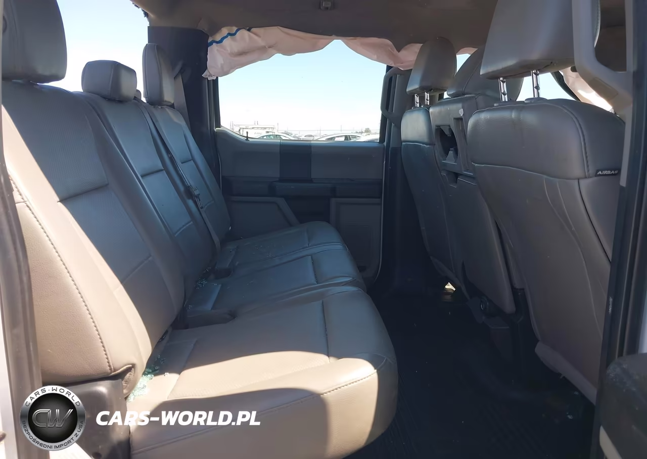 2017 Ford F-350 Chassis Lariat-Xl-Xlt VIN:1FD8W3HT2HED46689 - 8