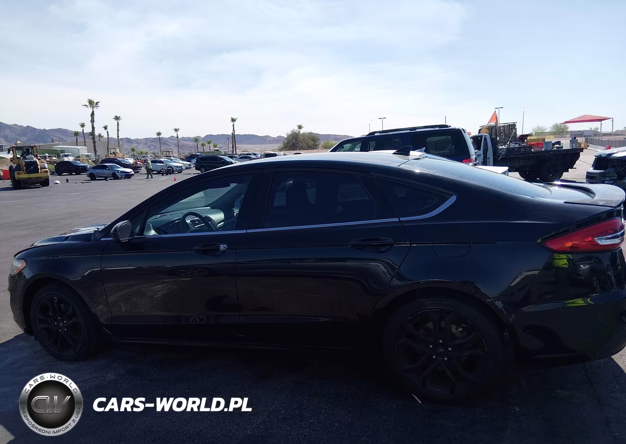 2019 Ford Fusion Se VIN:3FA6P0HD2KR252077 - 14
