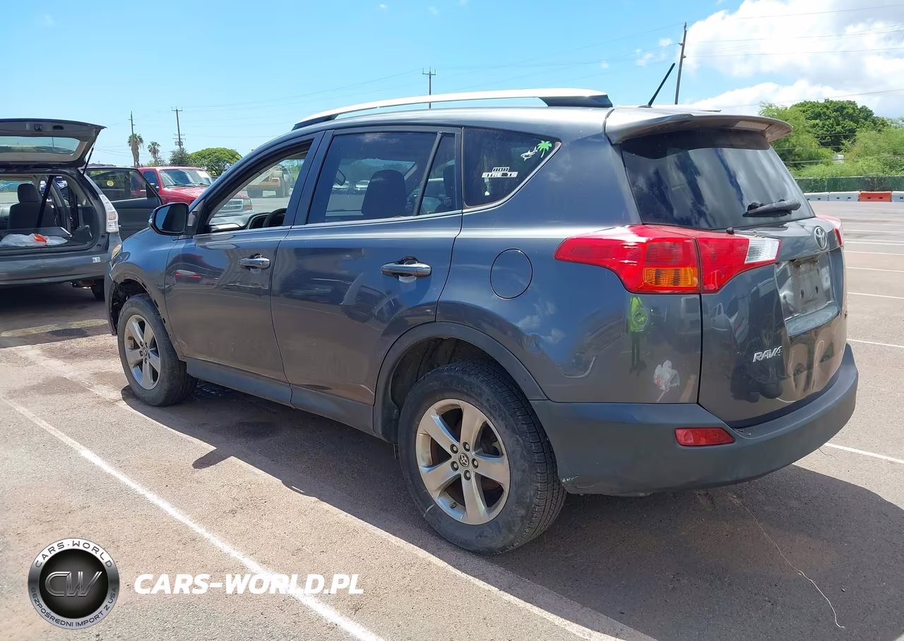 2015 Toyota Rav4 Xle VIN:JTMWFREV7FD046850 - 3