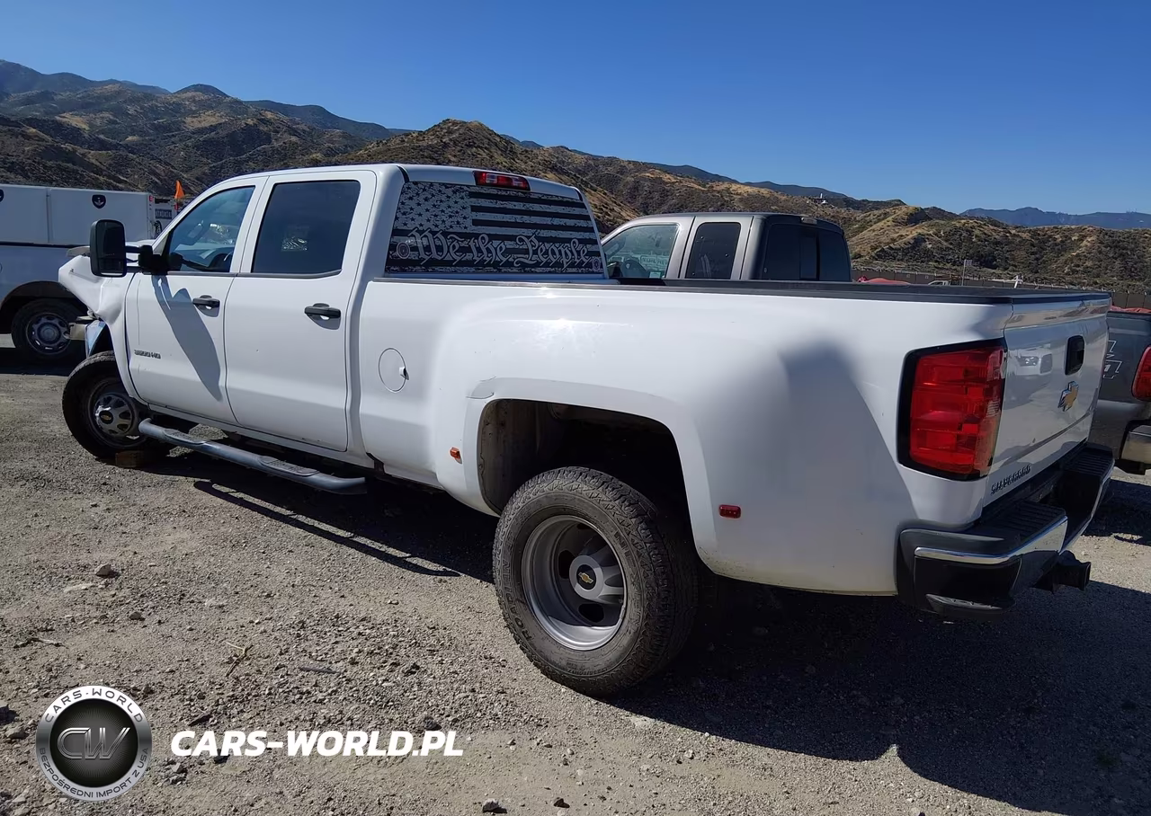 2018 Chevrolet Silverado 3500Hd Wt VIN:1GC4CYCY4JF255757 - 3