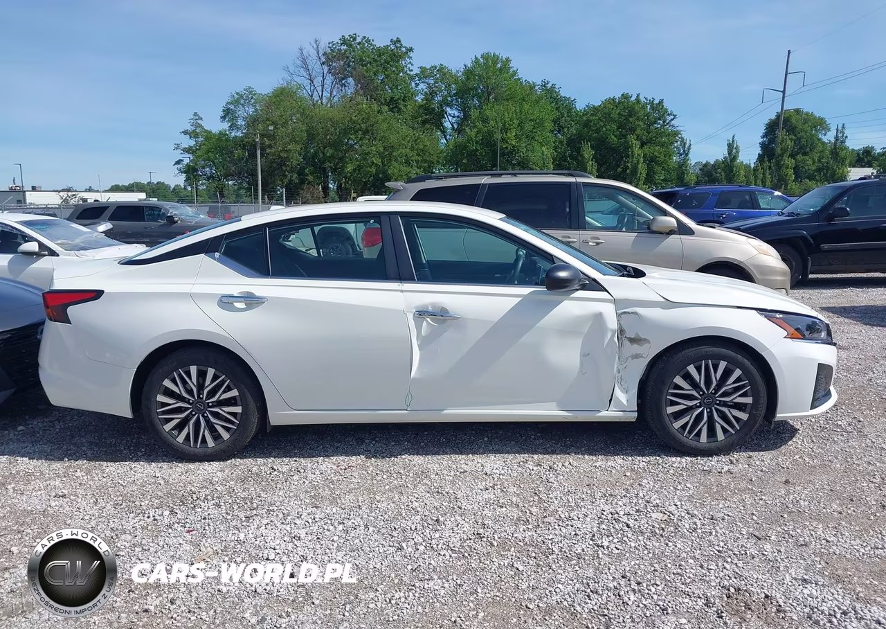 2025 Nissan Altima Sv Fwd VIN:1N4BL4DV1SN406801 - 13