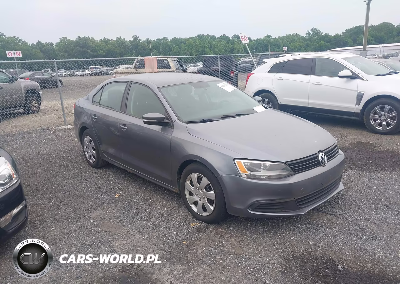 2012 Volkswagen Jetta 2.5L Se – zdjęcie 1 z 11