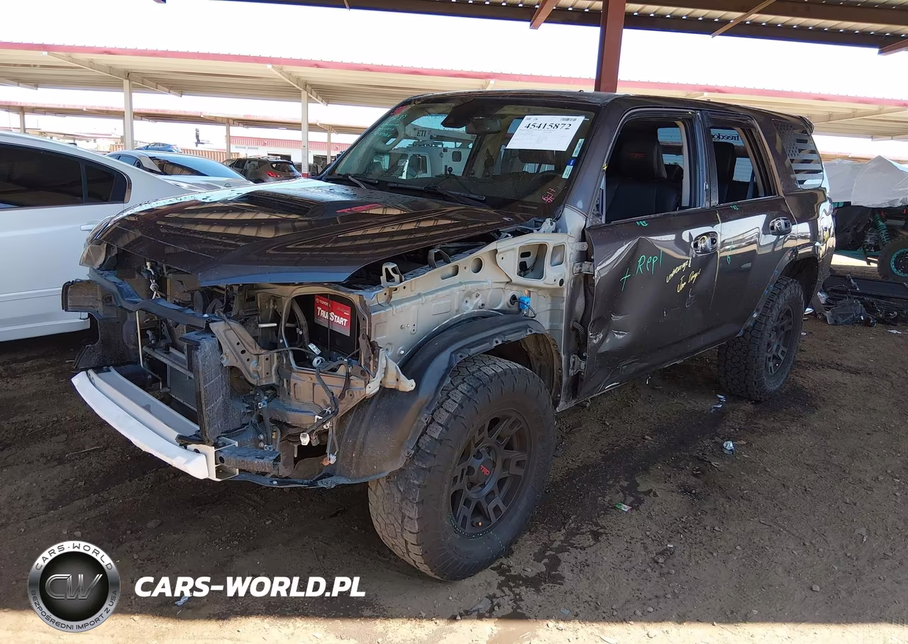 2021 Toyota 4Runner Venture Special Edition VIN:JTEHU5JR8M5886428 - 2