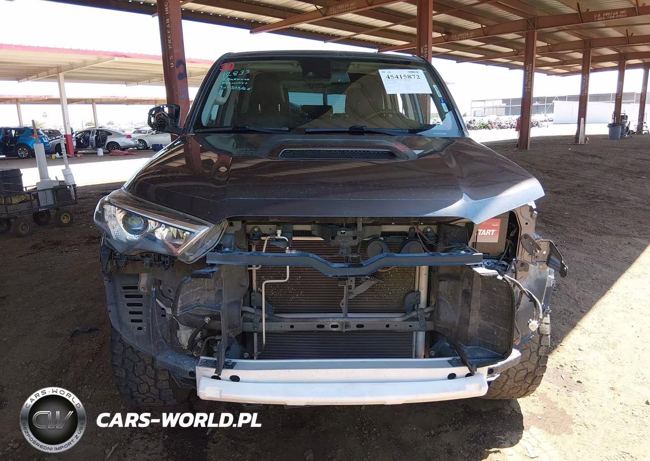 2021 Toyota 4Runner Venture Special Edition VIN:JTEHU5JR8M5886428 - 6