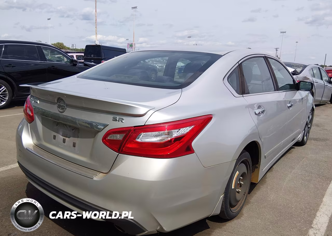 2016 Nissan Altima 2.5 Sr VIN:1N4AL3AP2GC157763 - 4