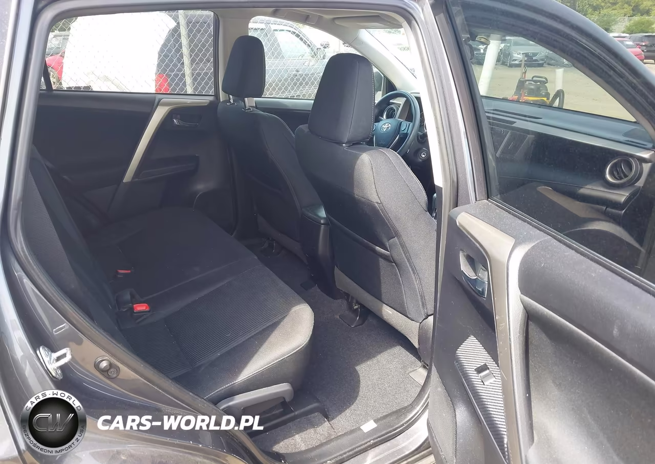2015 Toyota Rav4 Xle VIN:2T3RFREV9FW365229 - 8