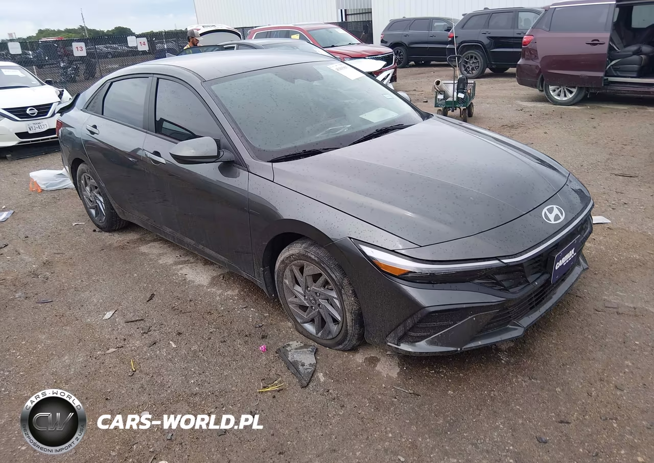 2024 Hyundai Elantra Sel – zdjęcie 1 z 16