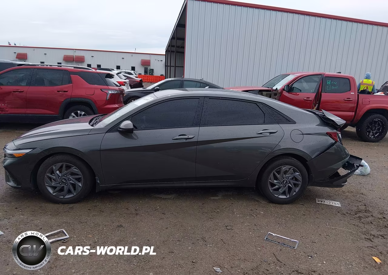 2024 Hyundai Elantra Sel VIN:KMHLM4DG9RU810146 - 14