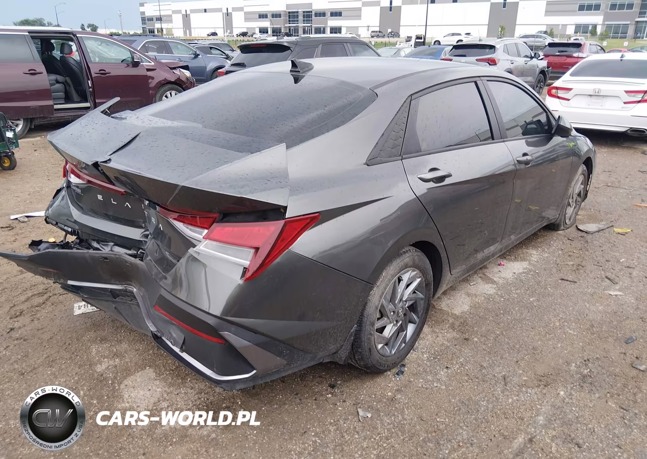 2024 Hyundai Elantra Sel VIN:KMHLM4DG9RU810146 - 4