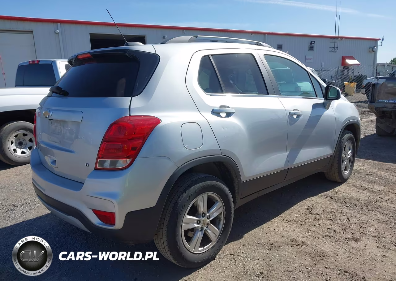 2017 Chevrolet Trax Lt VIN:3GNCJPSB3HL146738 - 4