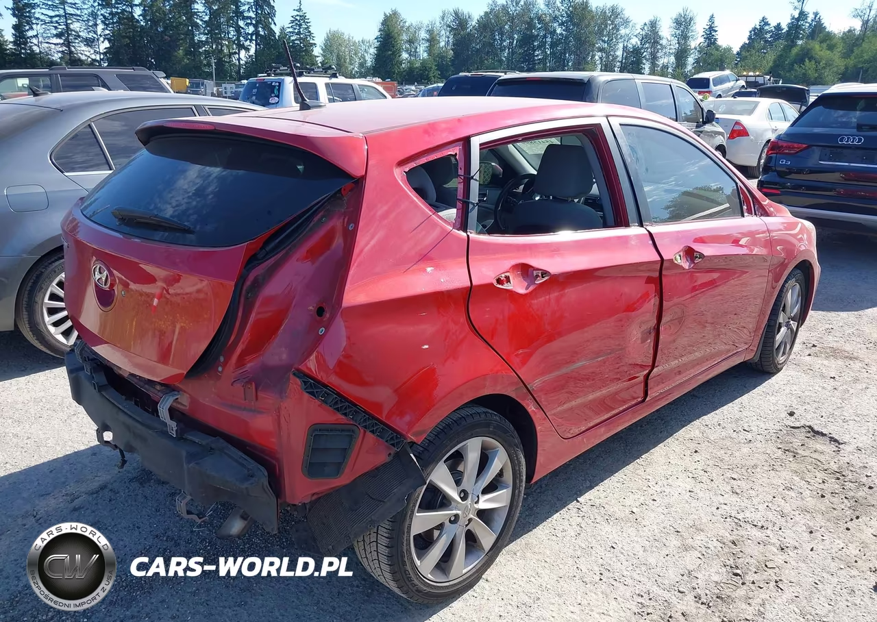 2014 Hyundai Accent Se VIN:KMHCU5AE0EU182772 - 4