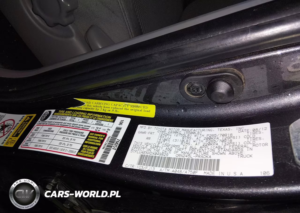 2013 Toyota Tacoma Base V6 VIN:5TFLU4ENXDX049829 - 9