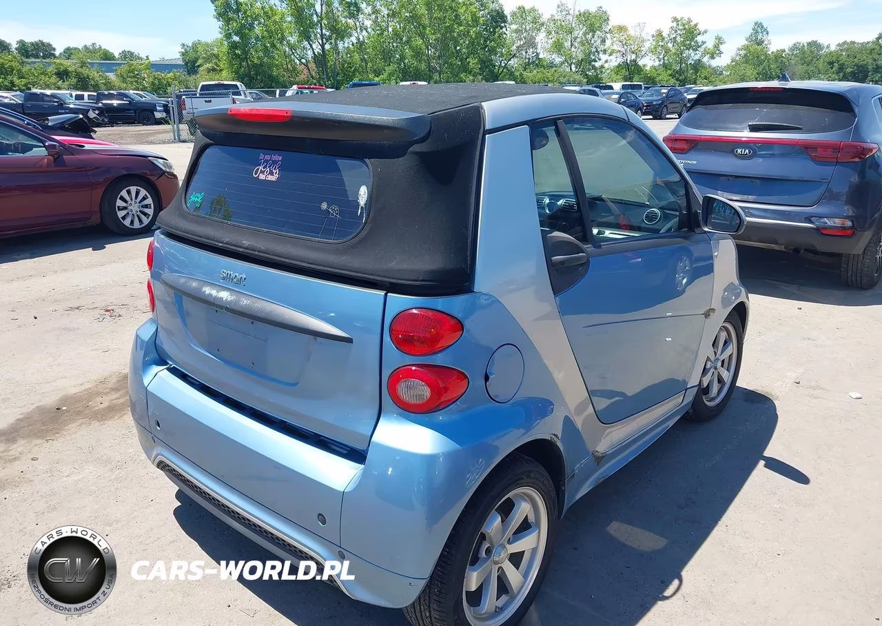 2013 Smart Fortwo Passion VIN:WMEEK3BA9DK582702 - 4