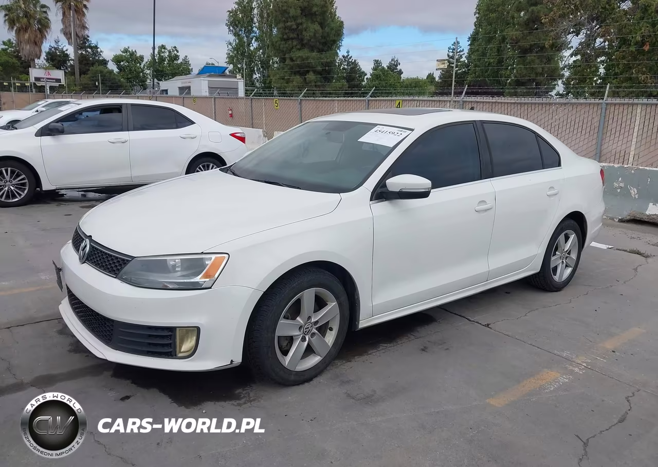 2011 Volkswagen Jetta 2.0L Tdi VIN:3VWLL7AJ8BM127306 - 2