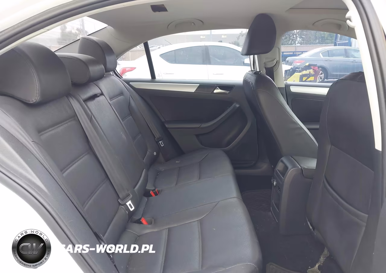 2011 Volkswagen Jetta 2.0L Tdi VIN:3VWLL7AJ8BM127306 - 8