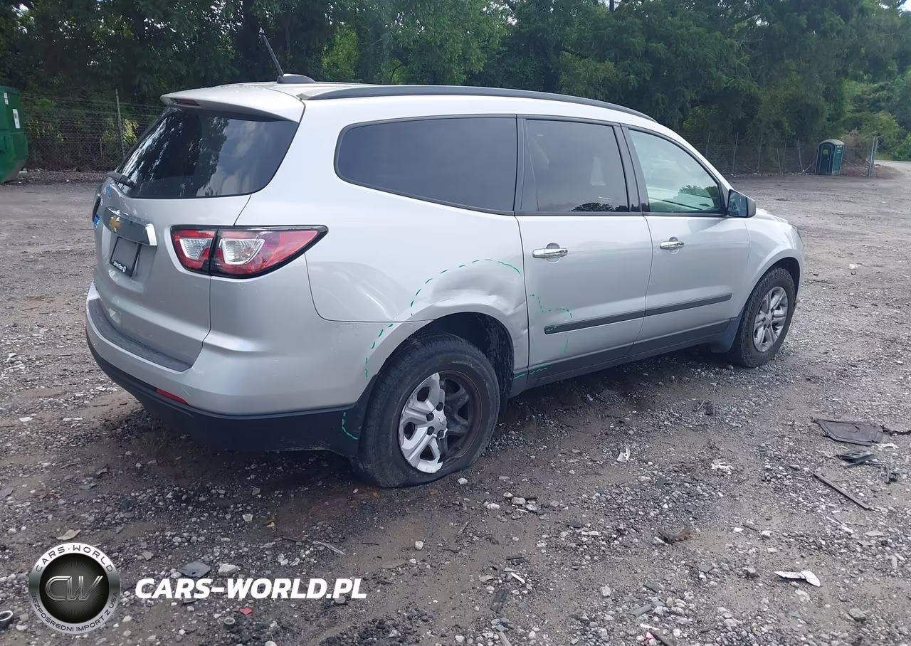 2017 Chevrolet Traverse Ls VIN:1GNKRFED8HJ220058 - 4