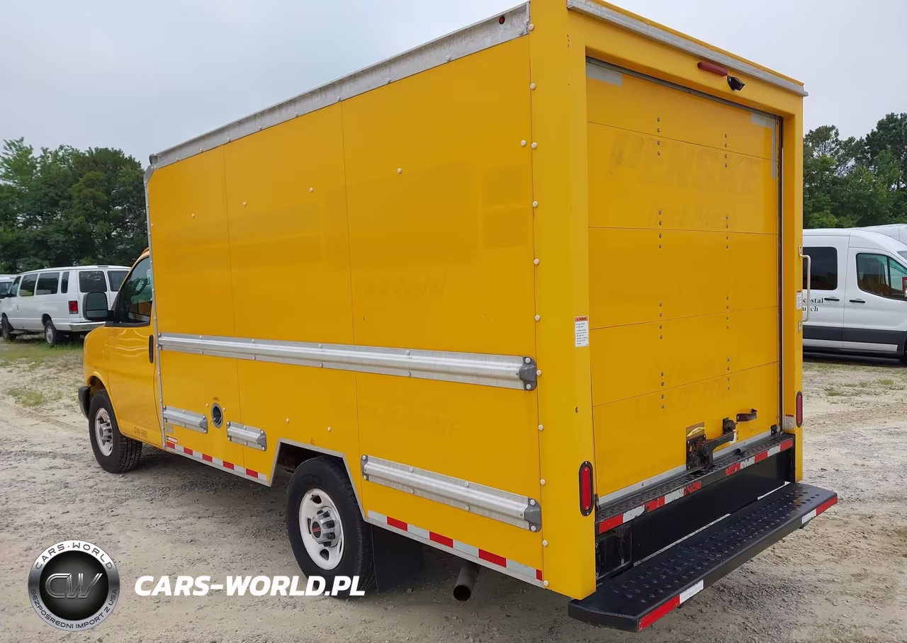 2020 GMC Savana Cutaway Work Van VIN:1GD07RFP3L1182212 - 3