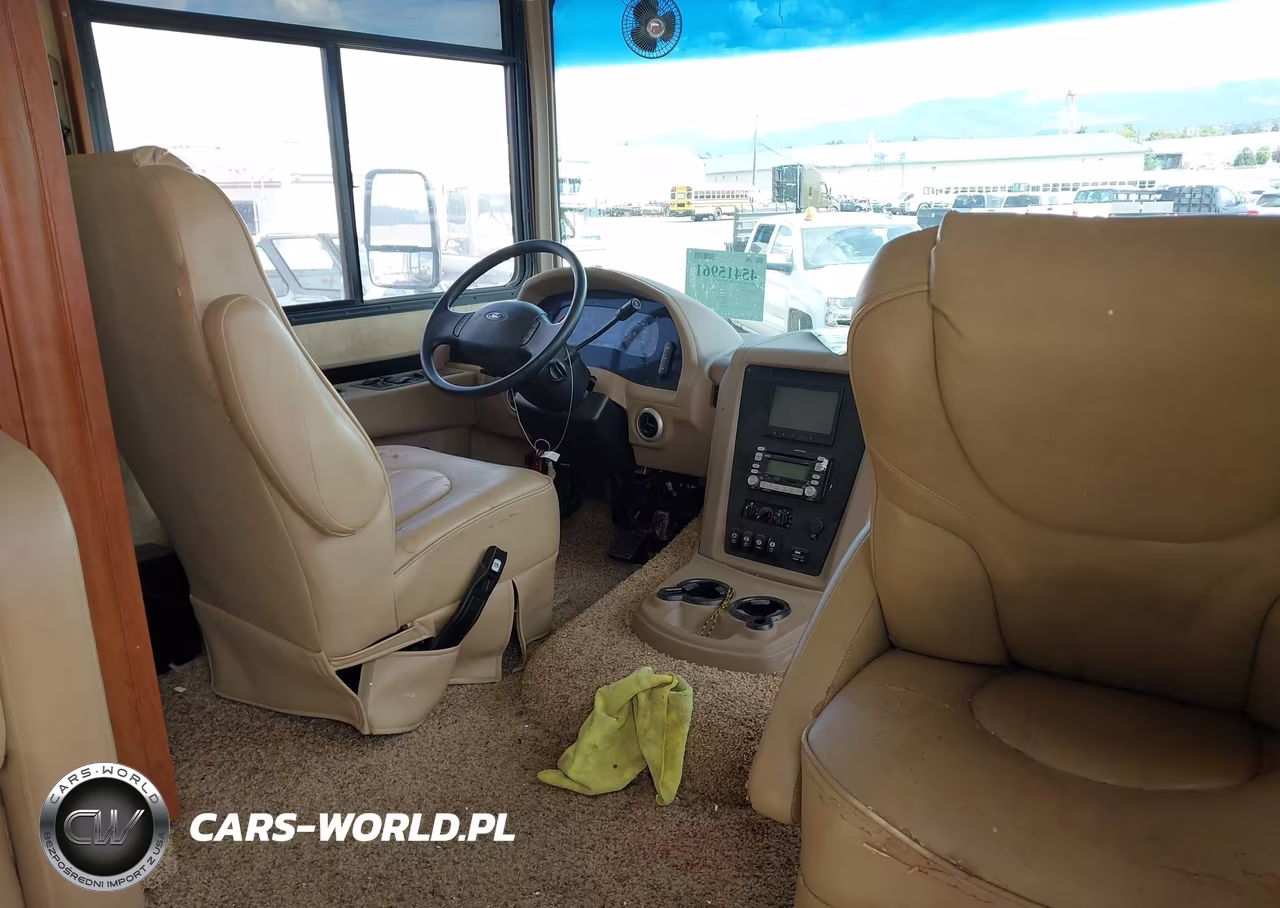 2011 Ford F53 VIN:1F66F5DY1B0A05266 - 5
