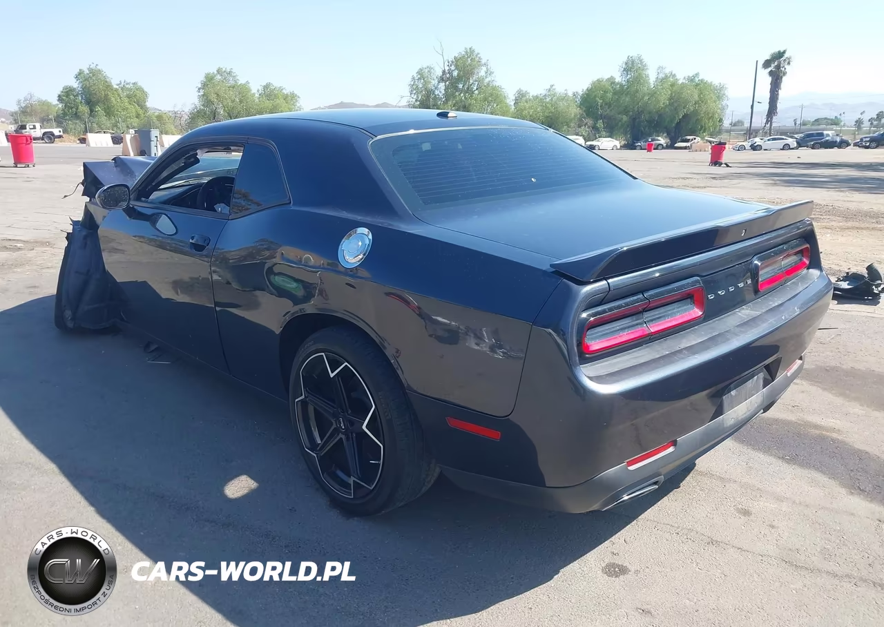 2018 Dodge Challenger Sxt VIN:2C3CDZAG1JH245876 - 3