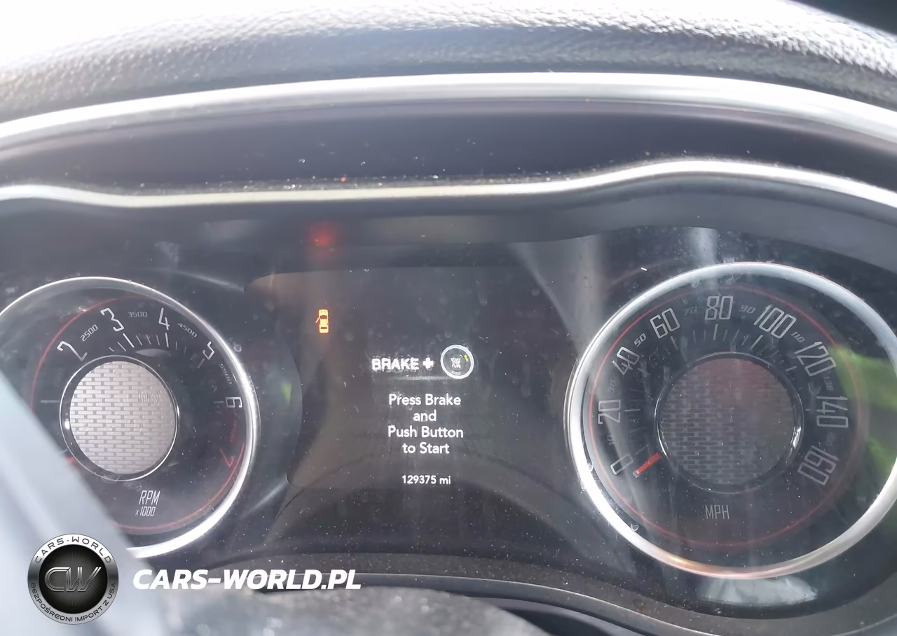 2018 Dodge Challenger Sxt VIN:2C3CDZAG1JH245876 - 7