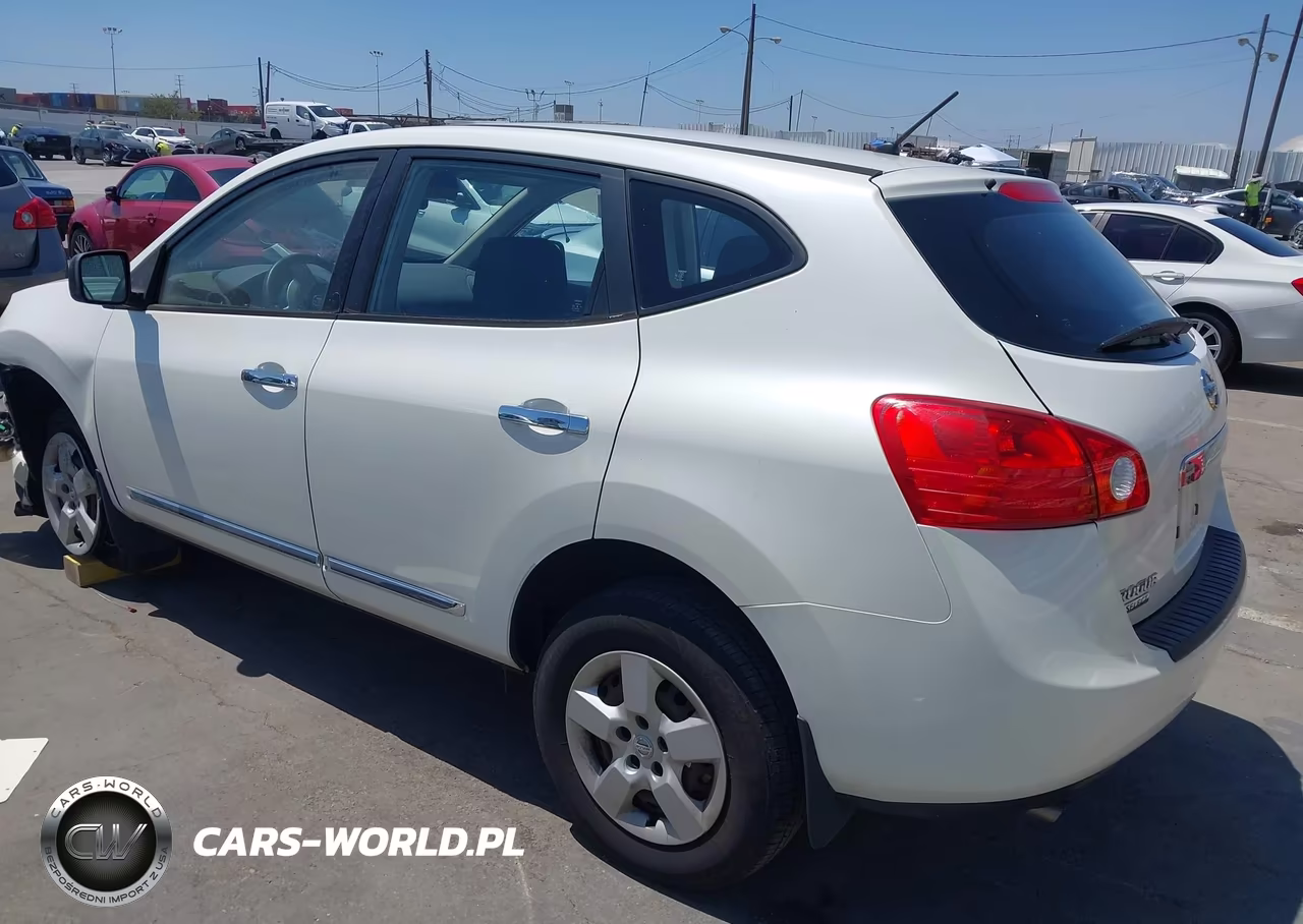 2014 Nissan Rogue Select S VIN:JN8AS5MT8EW100520 - 3