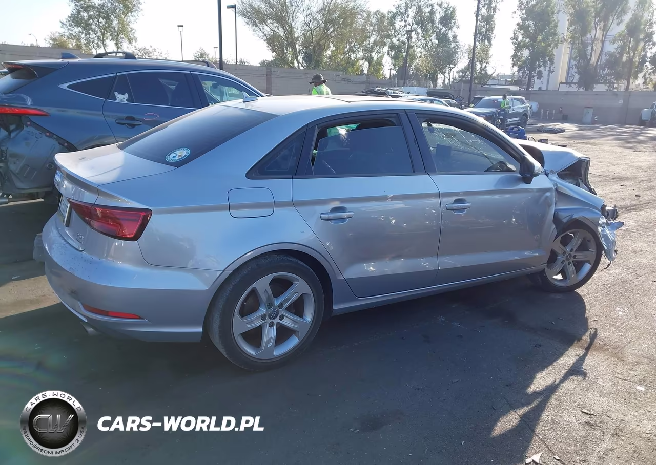 2018 Audi A3 2.0T Premium-2.0T Tech Premium VIN:WAUB8GFFXJ1044960 - 14