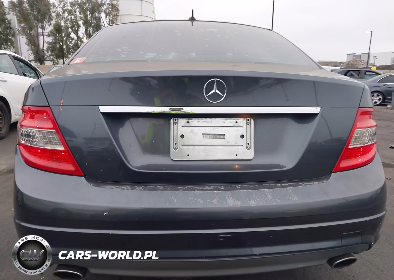 2011 Mercedes-Benz C 300 Luxury-Sport VIN:WDDGF5EB2BA510728 - 12