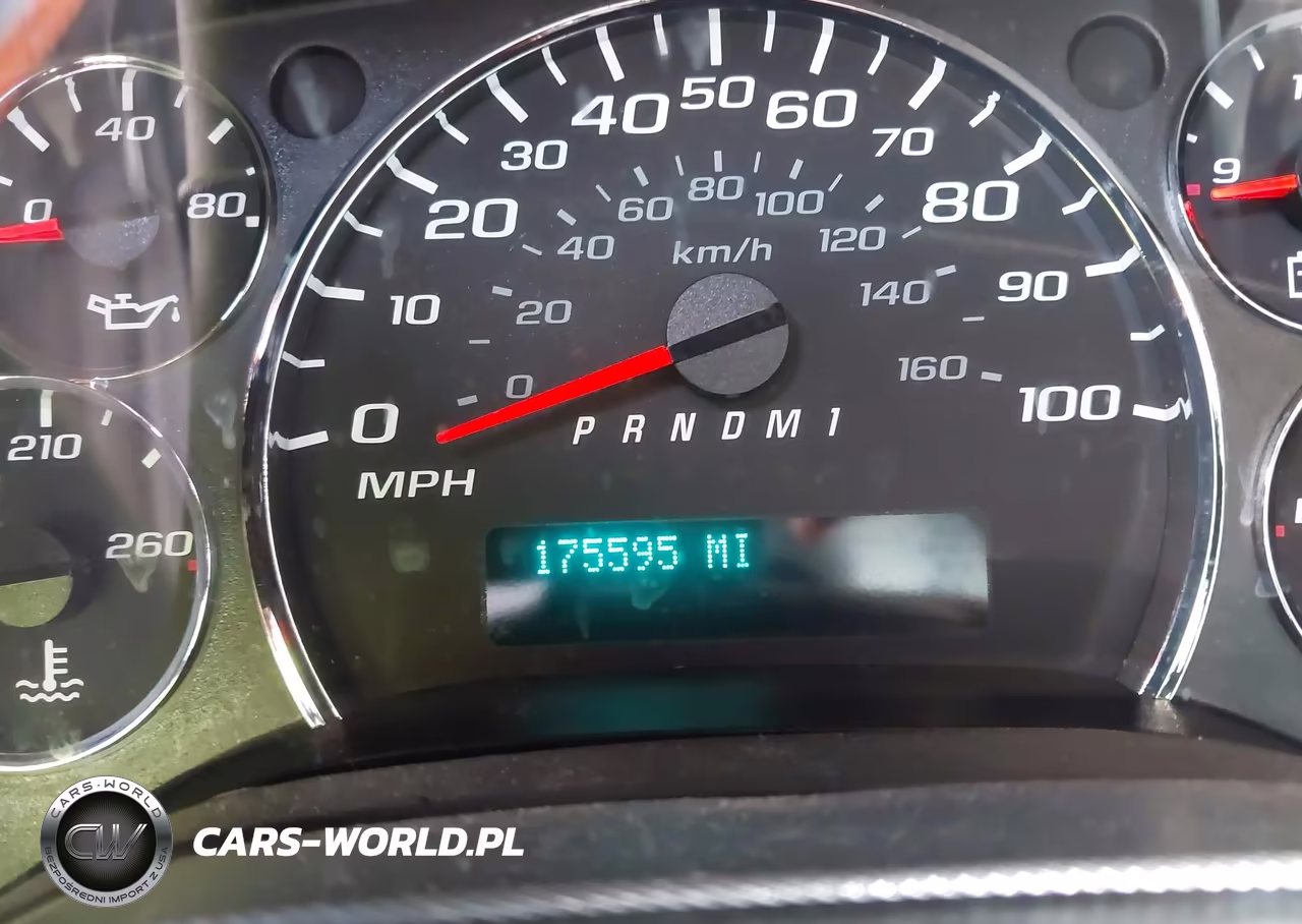 2014 Chevrolet Express 3500 Work Van VIN:1GCZGUBG5E1165919 - 15