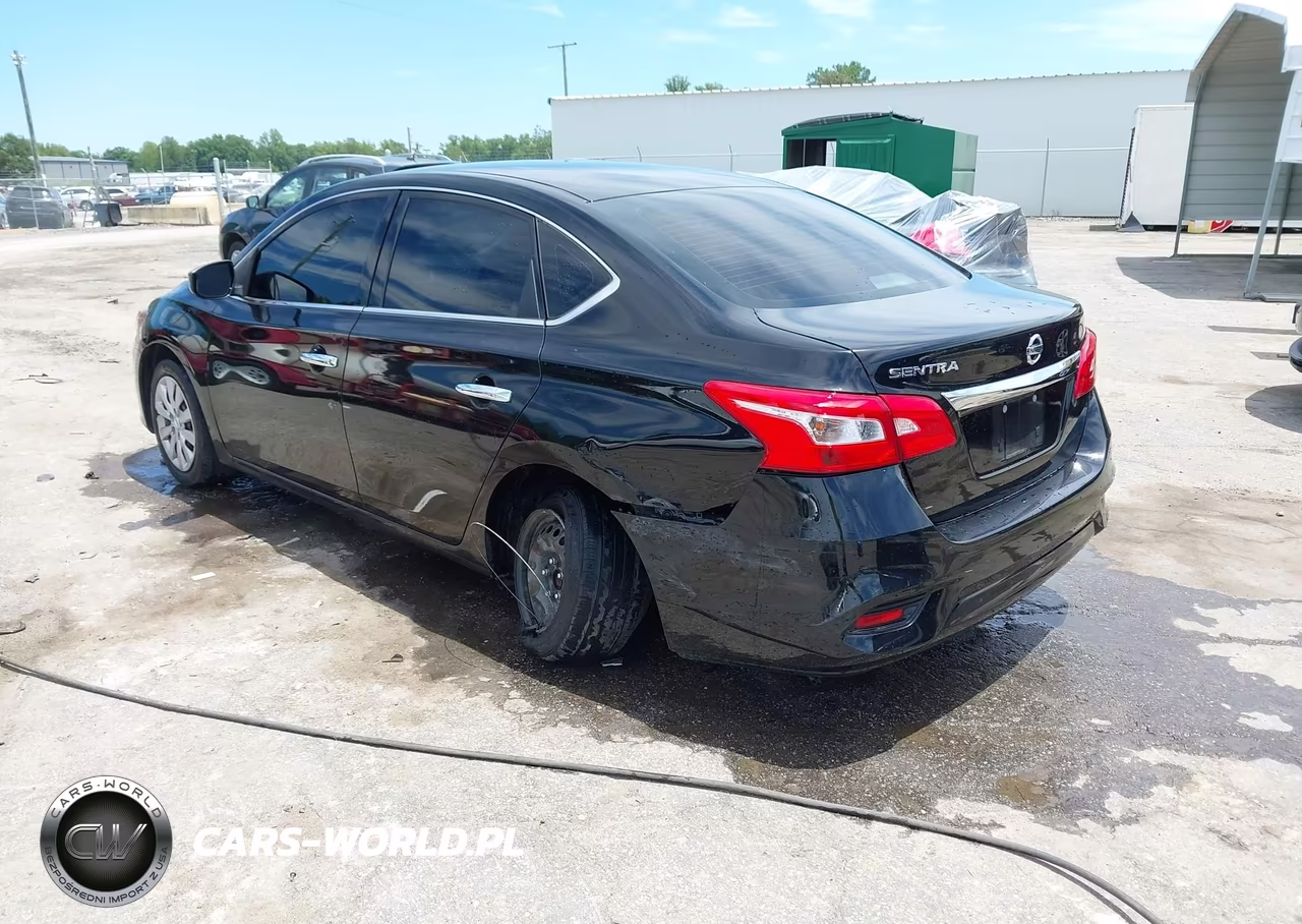 2018 Nissan Sentra S VIN:3N1AB7AP8JY315917 - 3