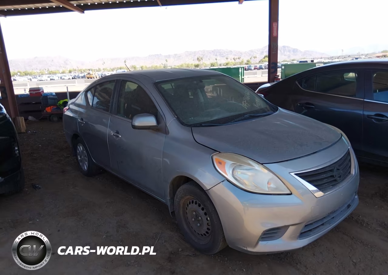 2012 Nissan Versa 1.6 Sv – zdjęcie 1 z 11
