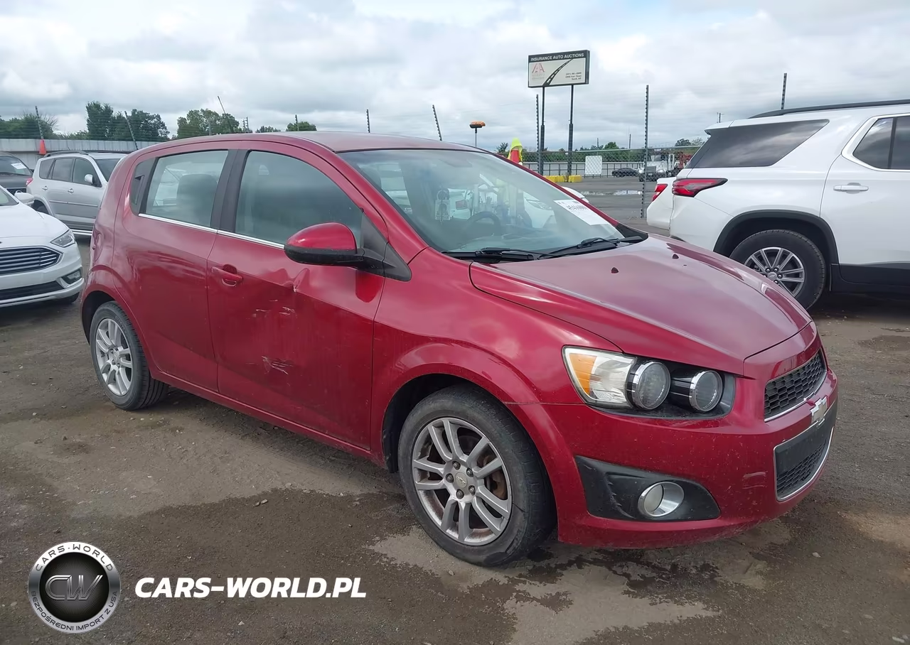 2013 Chevrolet Sonic Lt Auto – zdjęcie 1 z 12