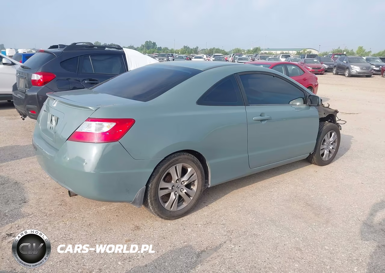 2007 Honda Civic Lx VIN:2HGFG12607H538122 - 4
