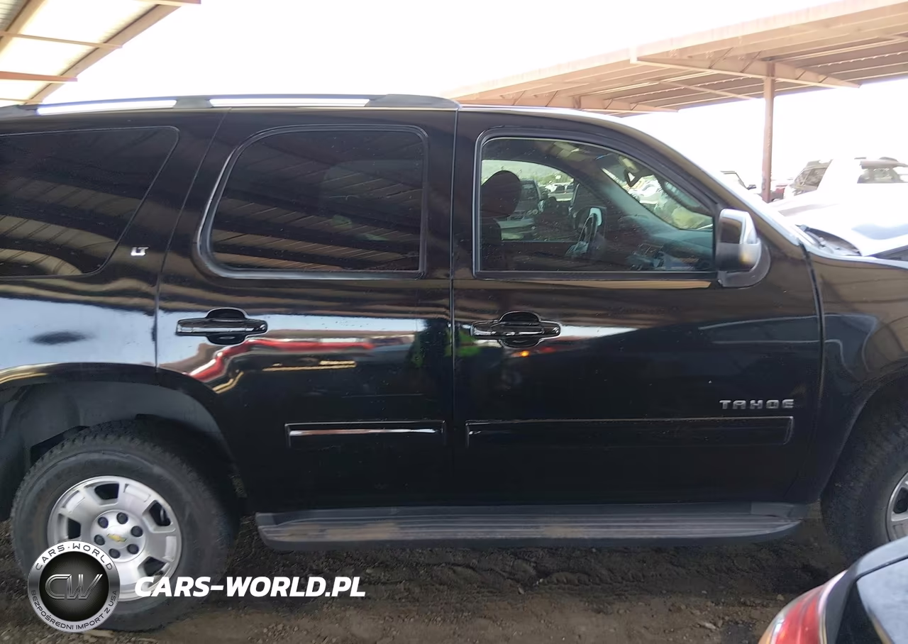 2013 Chevrolet Tahoe Ls VIN:1GNSKAE08DR319639 - 13