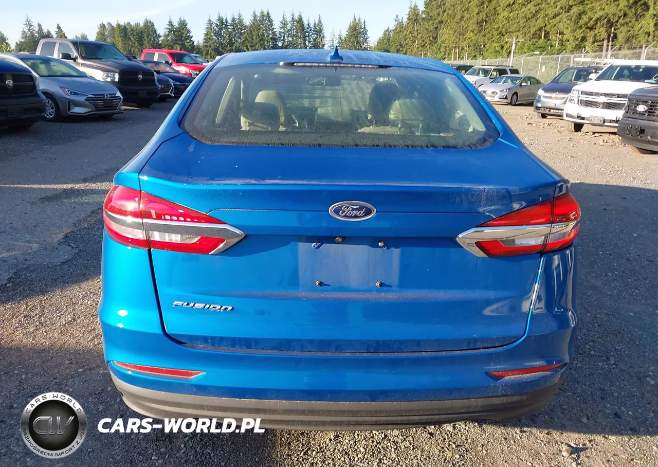 2020 Ford Fusion S VIN:3FA6P0G71LR201070 - 16