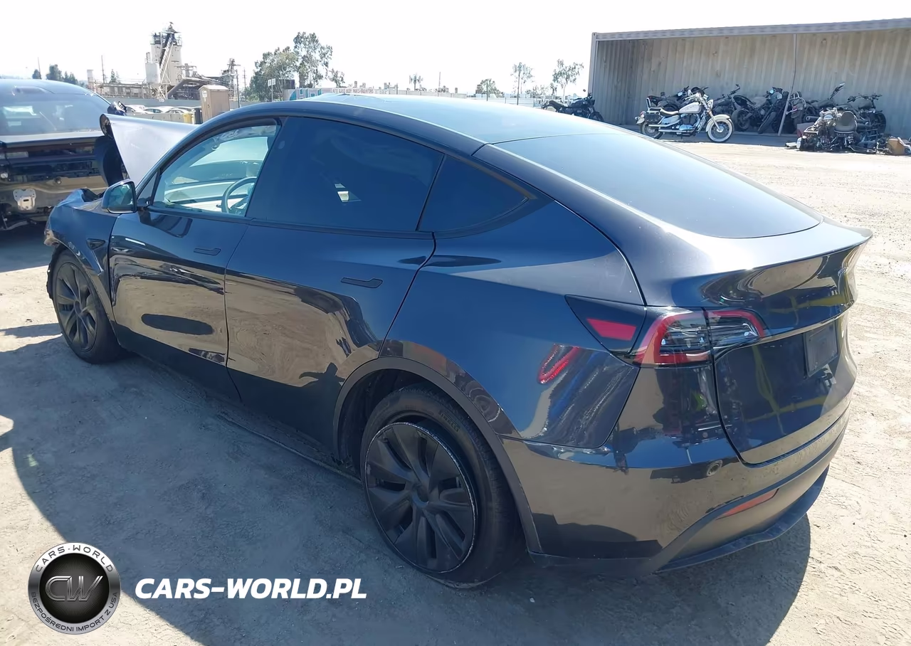 2024 Tesla Model Y Long Range Single Motor Rear-Wheel Drive-Rwd VIN:7SAYGDED7RF180287 - 3
