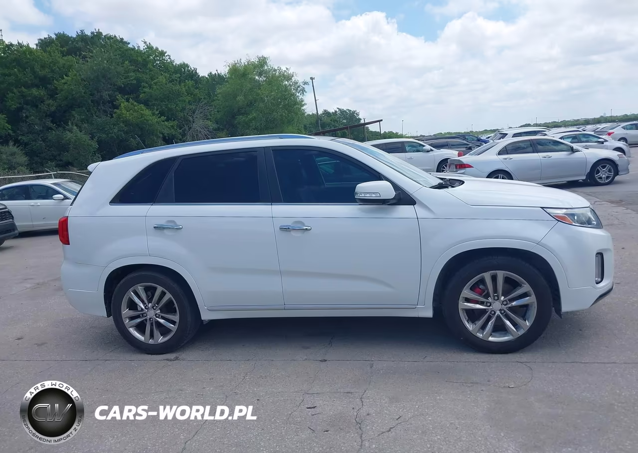 2015 Kia Sorento Limited V6 VIN:5XYKW4A7XFG575199 - 13