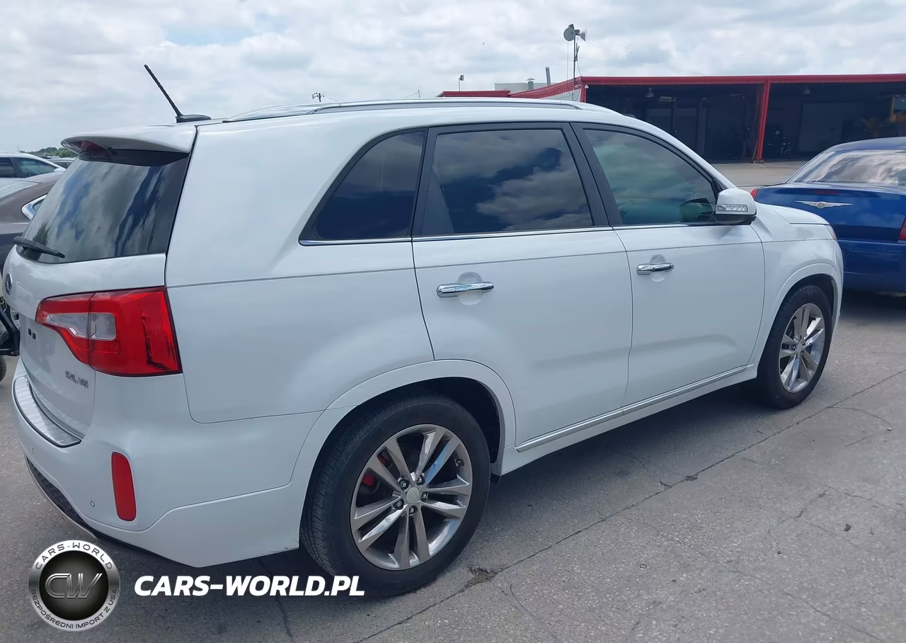 2015 Kia Sorento Limited V6 VIN:5XYKW4A7XFG575199 - 4