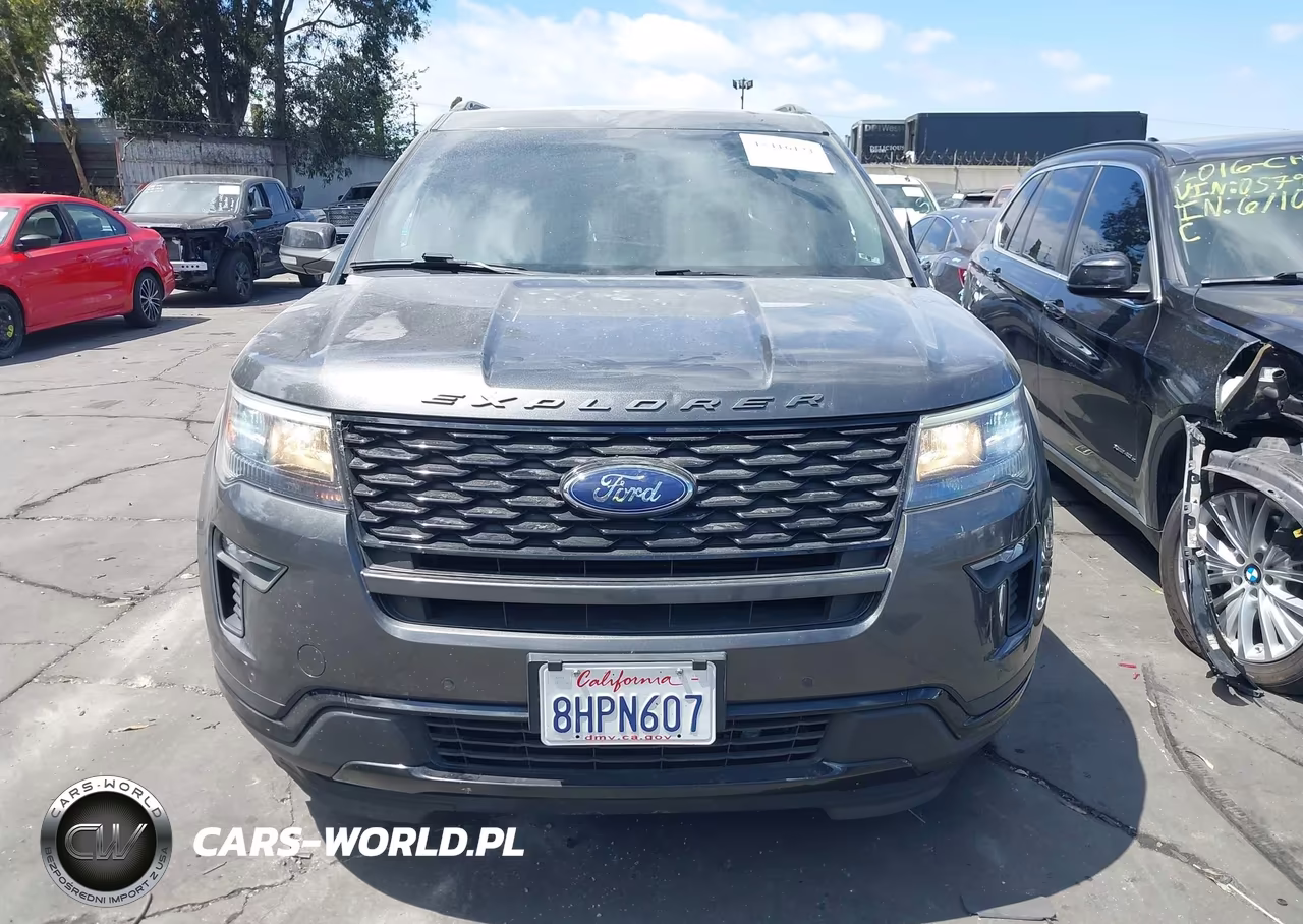 2019 Ford Explorer Sport VIN:1FM5K8GTXKGA19255 - 13