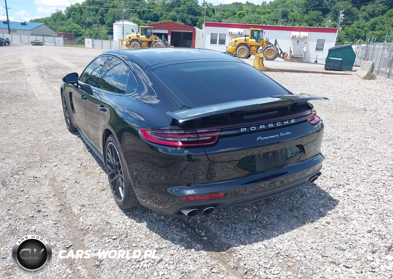 2017 Porsche Panamera Turbo VIN:WP0AF2A78HL153455 - 3