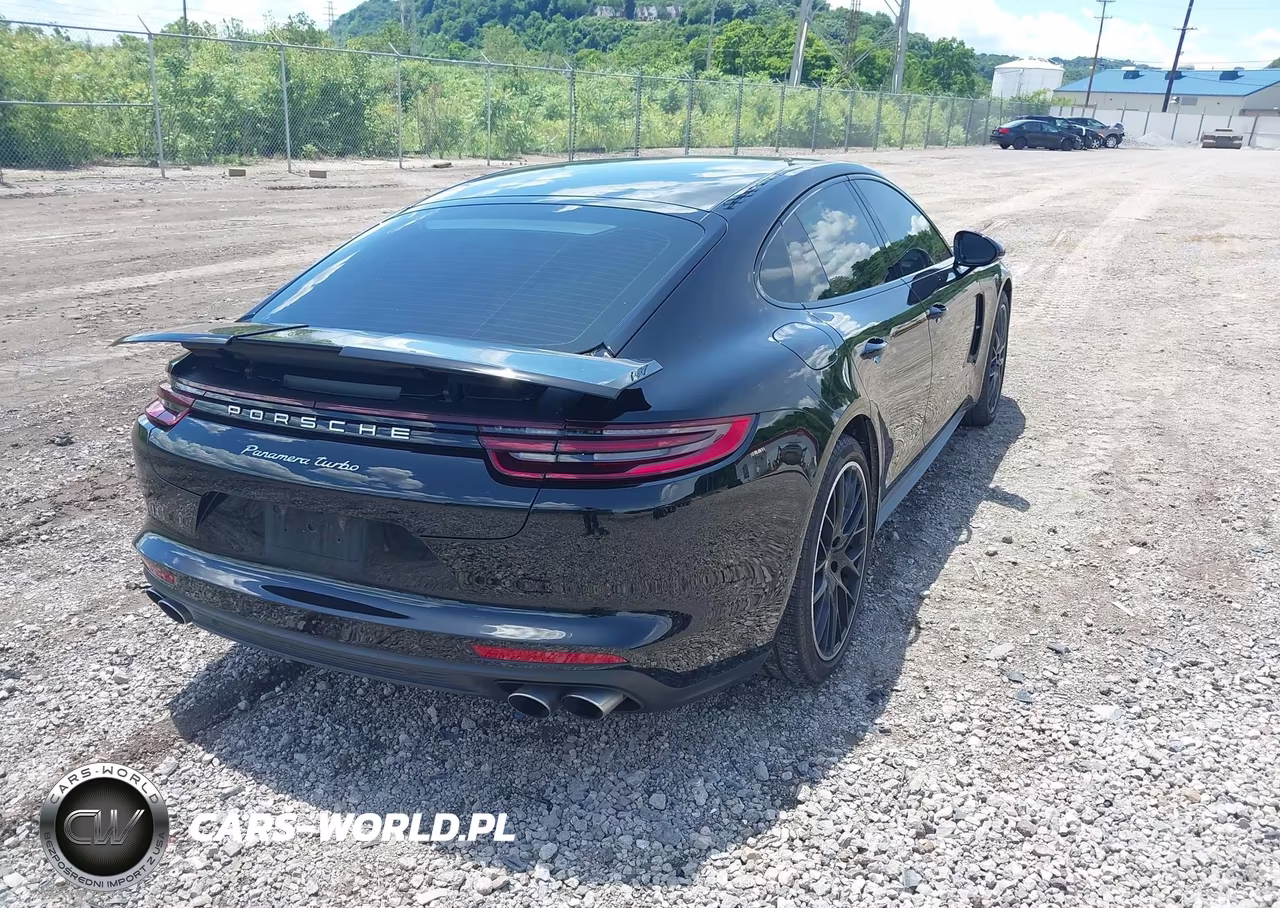 2017 Porsche Panamera Turbo VIN:WP0AF2A78HL153455 - 4
