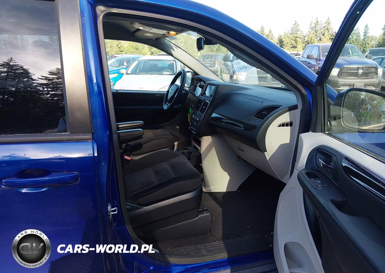 2018 Dodge Grand Caravan Se VIN:2C4RDGBG3JR296525 - 5
