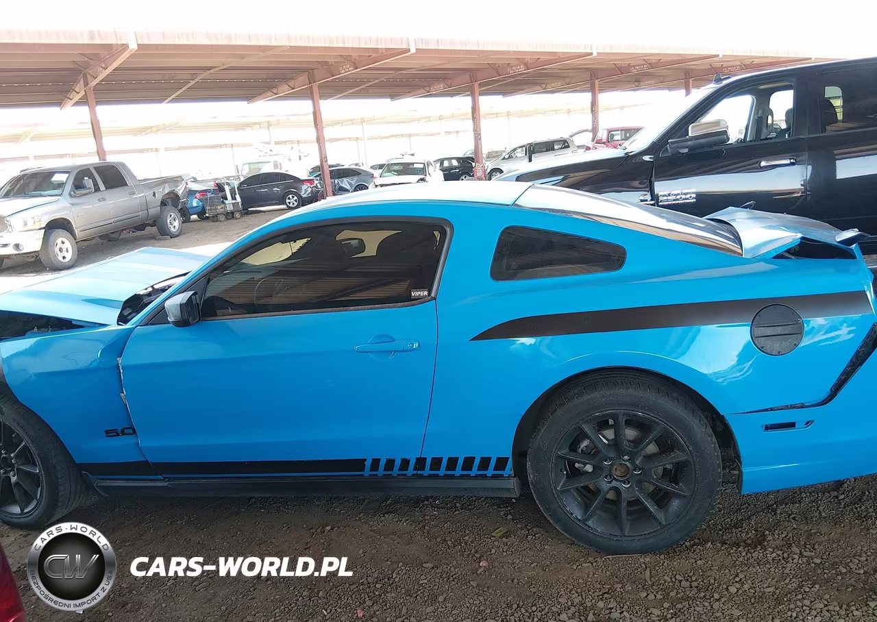 2014 Ford Mustang V6 VIN:1ZVBP8AM5E5241189 - 14