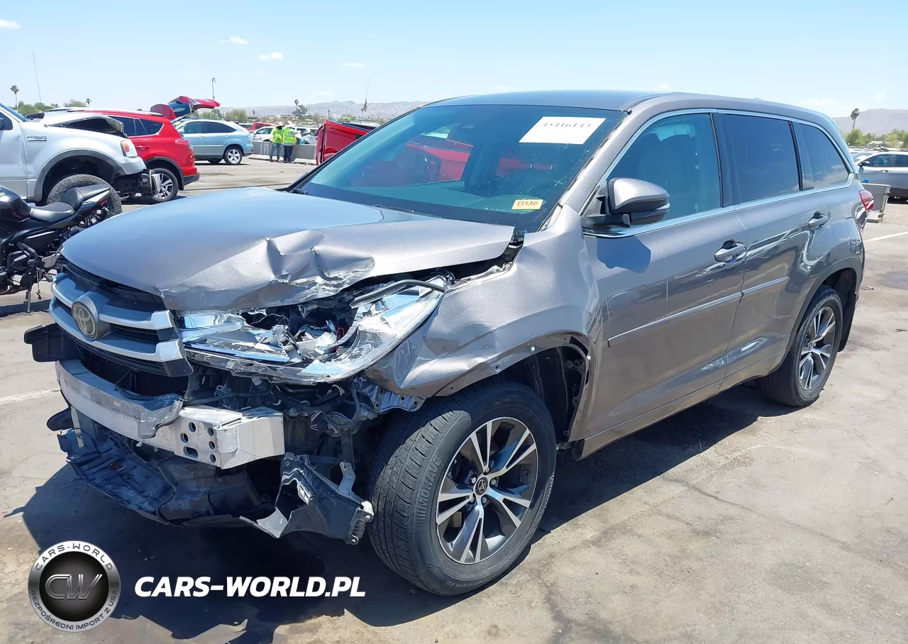 2017 Toyota Highlander Le VIN:5TDBZRFH2HS483757 - 2