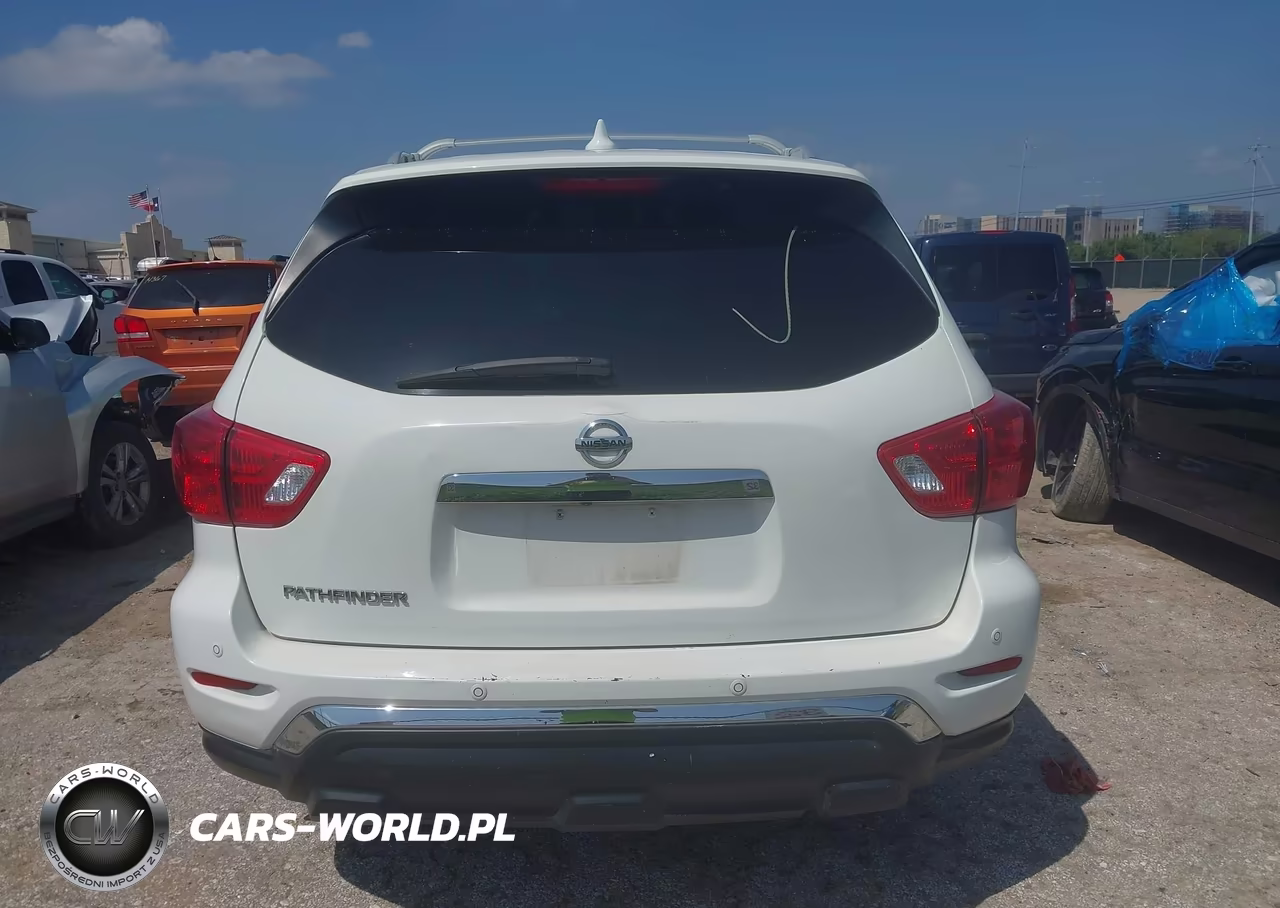 2019 Nissan Pathfinder S VIN:5N1DR2MN1KC598055 - 17