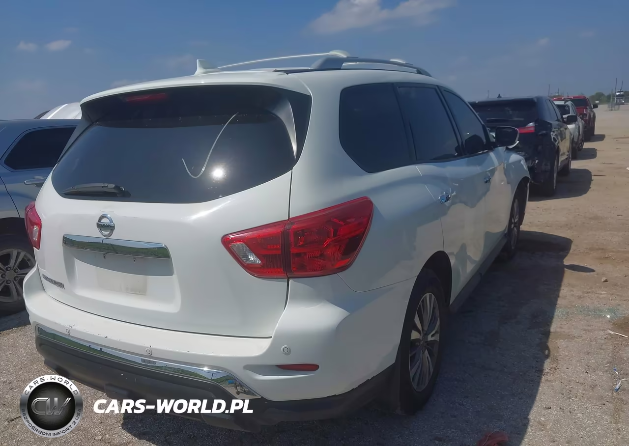 2019 Nissan Pathfinder S VIN:5N1DR2MN1KC598055 - 4